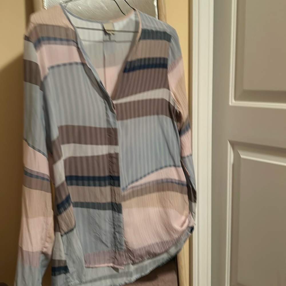 Flowy print blouse